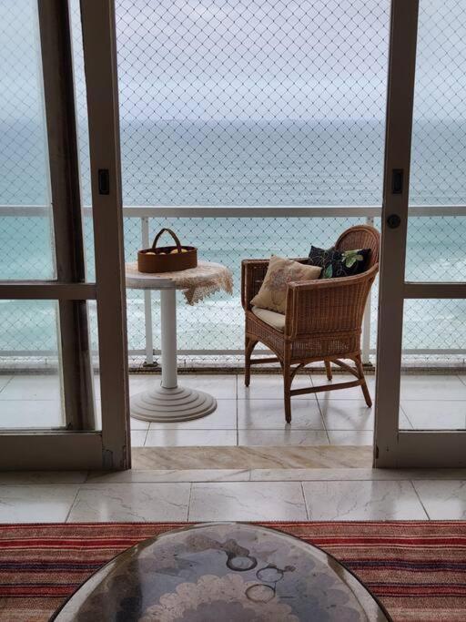 Hermoso Dpto Con Vista Frontal Al Mar Pitangueiras 과루자 외부 사진